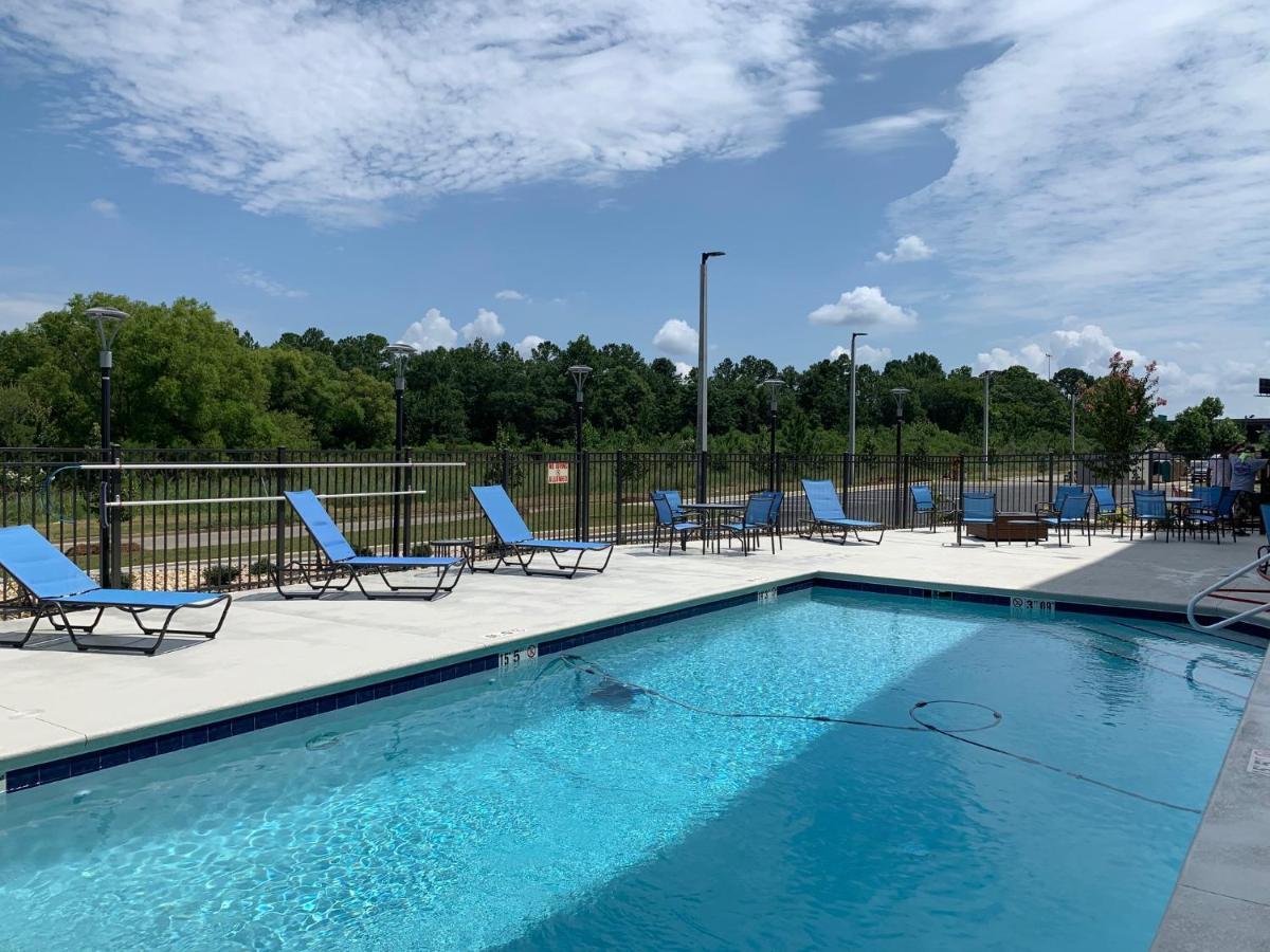 La Quinta Inn & Suites By Wyndham Tifton Kültér fotó