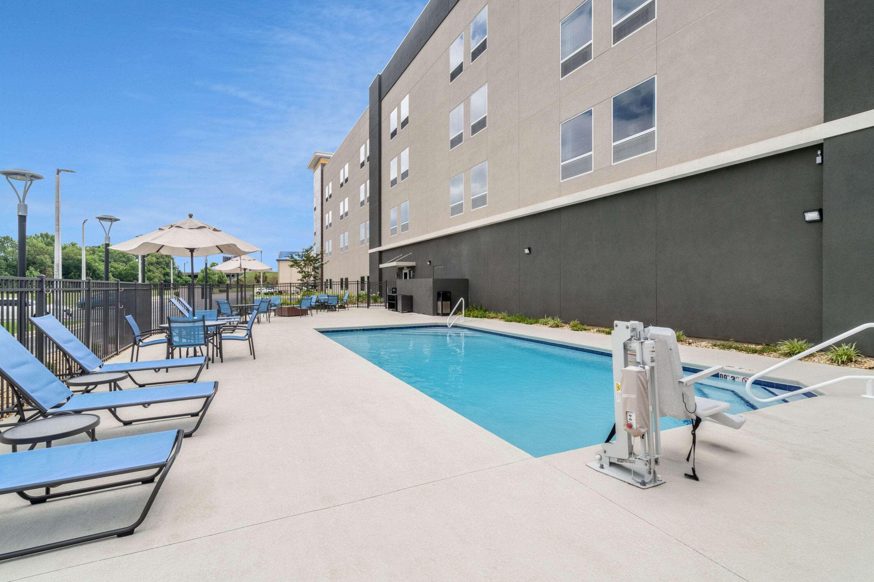 La Quinta Inn & Suites By Wyndham Tifton Kültér fotó